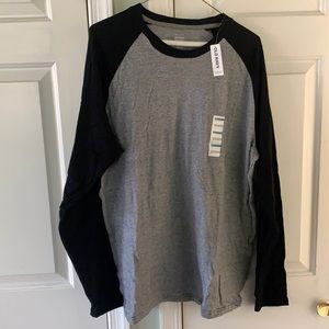 Old Navy black white striped long sleeve top